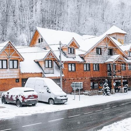 Apartman Pustolov - Stara Planina Crni Vrh ภายนอก รูปภาพ
